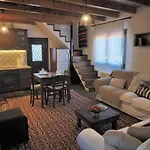 Ypsus House